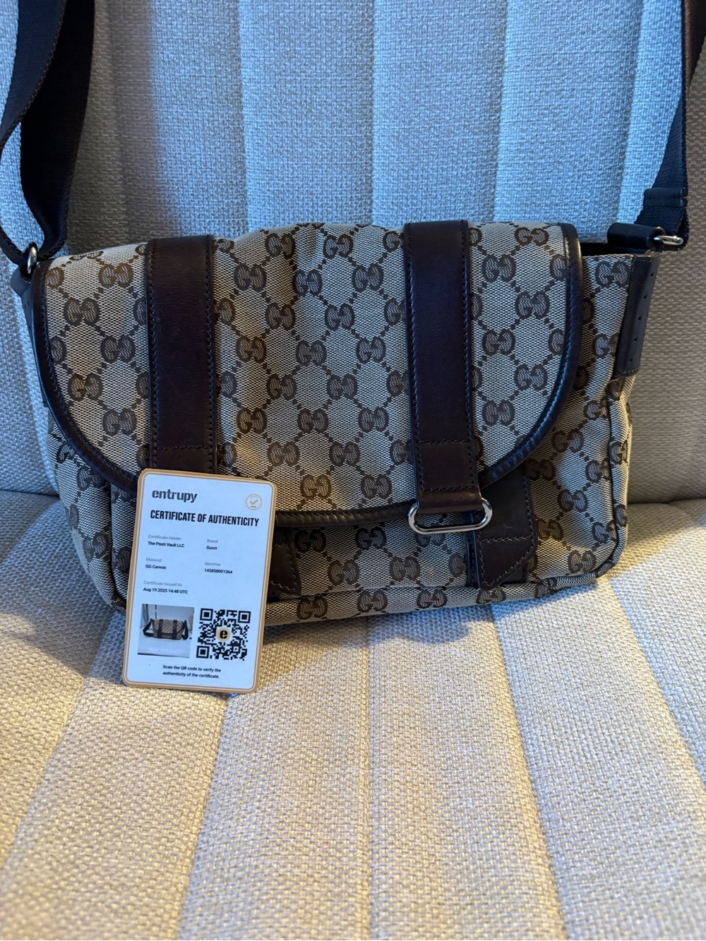 Gucci Beige GG Supreme Canvas Messenger Bag with Brown Leather Trim - Picture 10 of 10